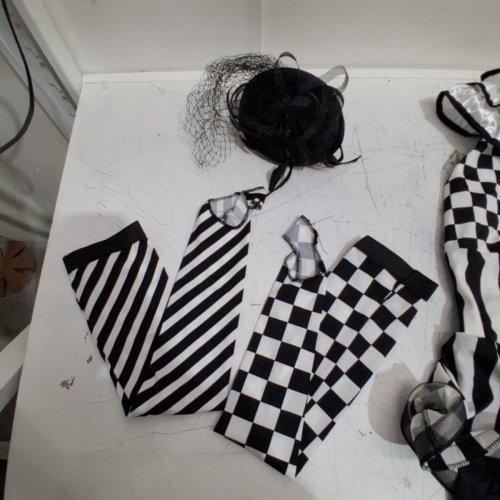 GIRL'S WEISSMAN CAROUSEL COSTUME - XLC - WHITE / BLACK (STYLE : 10781) image 3