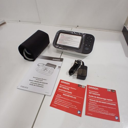 OMRON BLOOD PRESSURE MONITOR WITH AFIB SCREENING TECHNOLOGY - BLUETOOTH CONNECTIVITY (MODEL: BP7365CAN) image 2