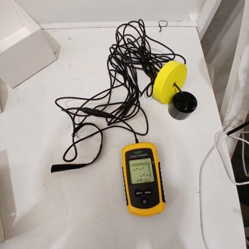 LUCKY PORTABLE FISH FINDER - YELLOW / BLACK (MODEL: FFC1108-1) image 3