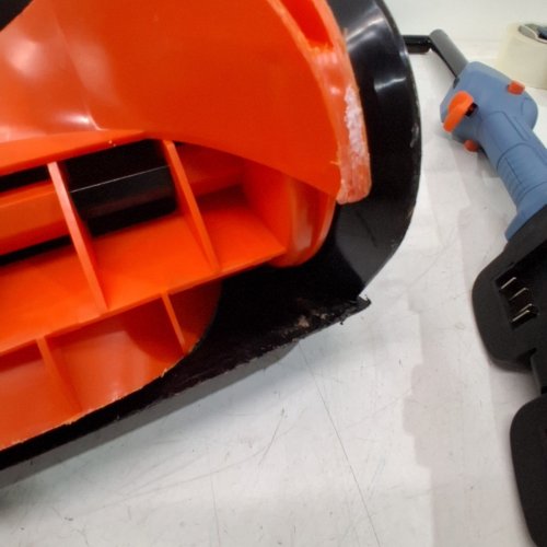 SENIX CORDLESS SNOW SHOVEL WITH BATTERY AND CHARGER - 40V 13" - BLUE (MODEL: STX2-L) image 3