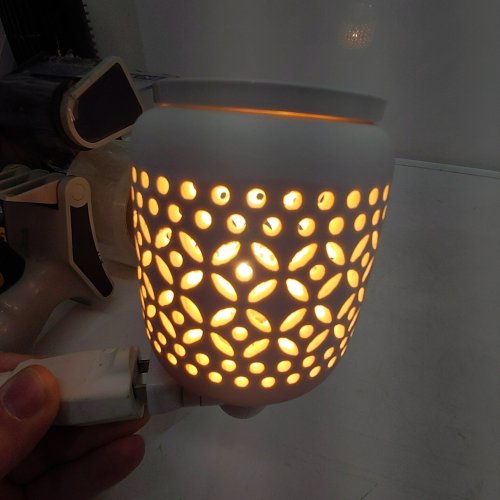 PLUG-IN WAX WARMER - WHITE image 2