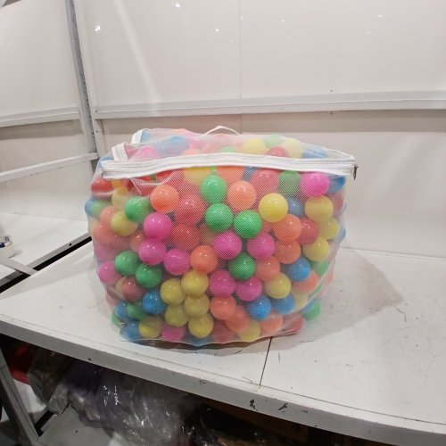 1000PK AMAZON BASICS BPA FREE CRUSH-PROOF PLASTIC BALL, PIT BALLS WITH STORAGE BAG - MULTICOLOR image 2