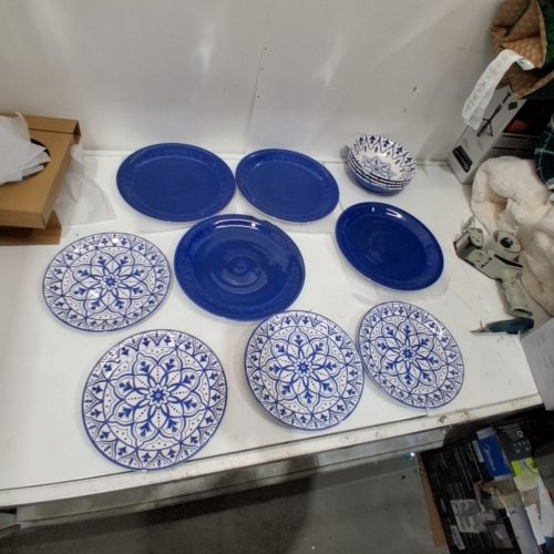 12PC PANDEX MELAMINE DINNERWARE SET - WHITE/BLUE (MODEL:1759340) image 3