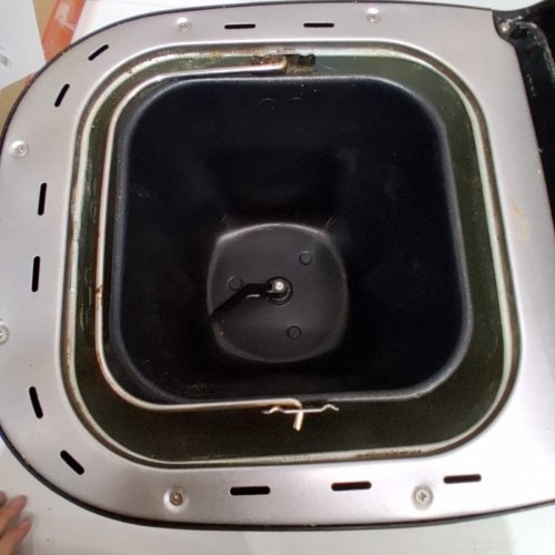 ELITE GOURMET BY MAXI-MATIC 19-FUNCTION PROGRAMMABLE BREAD MAKER - MAKES 2LBS OF BREAD - BLACK (MODEL: EBM8103B) image 5
