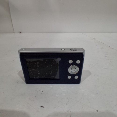 VIVITAR COMPACT POINT-AND-SHOOT DIGITAL CAMERA WITH BUILT-IN FLASH - BLACK AND SILVER (MODEL:VECXX 85) image 5