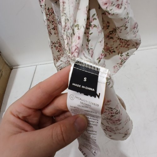 WOMENS SHEIN RUFFLE DRESS - SMALL - WHITE / PINK FLORAL image 2