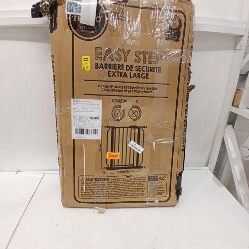 REGALO EASY STEP EXTRA WIDE SAFETY GATE - 29-49"X 30" - BLACK (MODEL:1164 EB DS) image 4