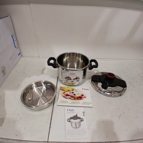 T-FAL CLIPSO STOVETOP PRESSURE COOKER WITH LOCKING LID - 6.3QT/6L - STAINLESS STEEL image 2