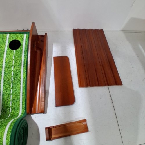 PALLADIUM GOLF PUTTING MAT - GREEN image 3
