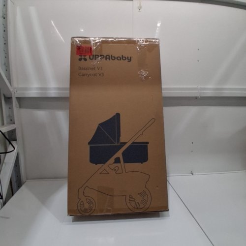 UPPABABY BASSINET V3 - COMPATIBLE WITH VISTA, CRUZ, RIDGE STROLLERS - 20LBS MAX - CHARCOAL MERINO WOOL, BLACK LEATHER - (MODEL: 0903-BAS-NA-CLM) image 5