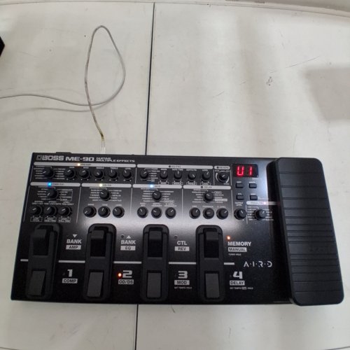 BOSS ME-90 GUITAR MULTI-EFFECTS ALL-IN-ONE GUITAR PROCESSOR - 11 ONBOARD AIRD AMP MODELS, 60 EFFECTS, 8 MULTI-FUNCTION FOOTSWITCHES, REDESIGNED EXPRESSION PEDAL (MODEL: ME-90) image 2