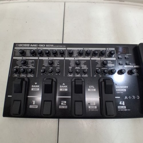 BOSS ME-90 GUITAR MULTI-EFFECTS ALL-IN-ONE GUITAR PROCESSOR - 11 ONBOARD AIRD AMP MODELS, 60 EFFECTS, 8 MULTI-FUNCTION FOOTSWITCHES, REDESIGNED EXPRESSION PEDAL (MODEL: ME-90) image 5