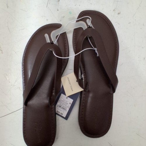 WOMENS UNIVERSAL THREADS SANDALS MEMORY FOAM FLIP FLOPS - SIZE 9 - BROWN image 2