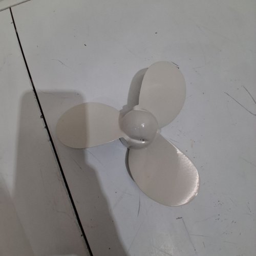 OUTBOARD PROPELLER - 7 1/4" X 5" - WHITE (STYLE: 7 1/4 X 5-A) image 3