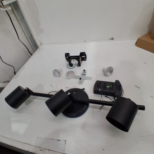 AMAZON BASICS 3-LIGHT TRACK LIGHTING KIT - 120 V - BLACK (MODEL: AB TRK3GU1050WE827) image 2