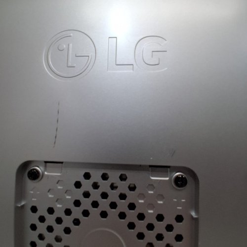 LG ULTRAFINE EVO CREATOR DISPLAY - 32" | 6K (6144X3256) | NANO IPS | THUNDERBOLT 5 | ADOBE RGB - SILVER - (MODEL: 32U990A) image 13