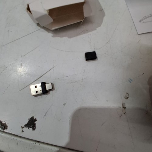 RECHARGEABLE WIRELESS BLUETOOTH MOUSE - SLIM ERGNOMIC DESIGN - SILVER BLACK (MODEL: E68) image 5
