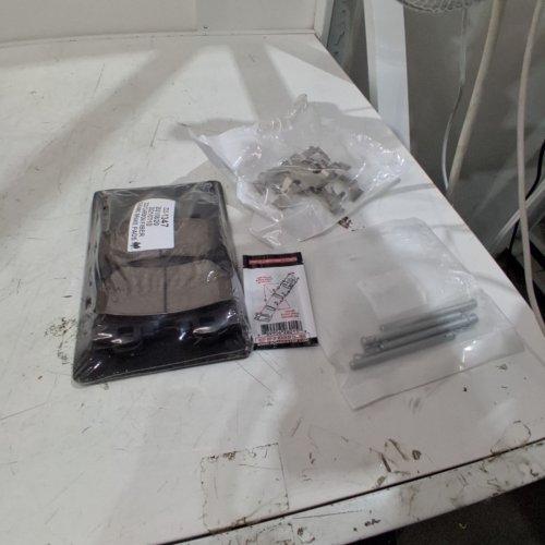4PK POWERSTOP EVOLUTION SPORTCARBON-FIBER CERAMIC PERFORMANCE BRAKE PADS WITH HARDWARE - Z23 (MODEL: ‎Z23-1736) image 2