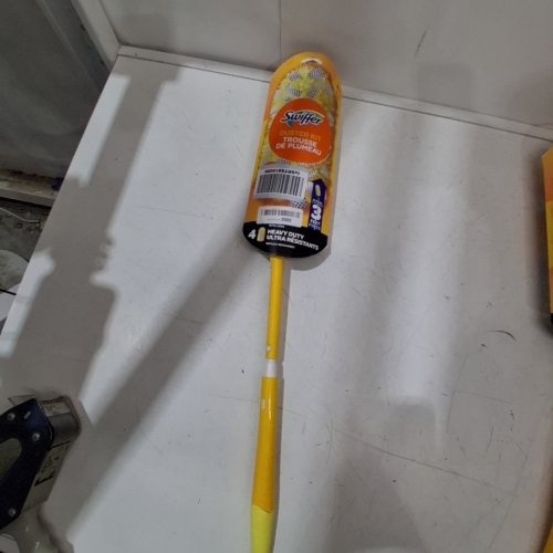 5PC SWIFFER EXTENDABLE DUSTERS KIT FOR MULTI SURFACE CLEANING - 3FT - YELLOW image 2