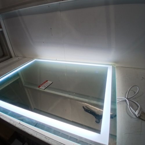 TETOTE FRONTLIT & BACKLIT LED WALL MIRROR 3 COLOUR SWITCH WITH ANTI-FOG - 28" X 36" - CLEAR/SILVER (MODEL: DDDZBG7191) image 2