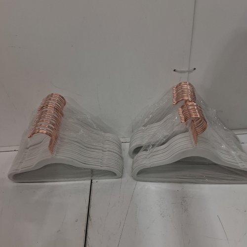 50PK BABY SONGMICS HANGERS ROSE GOLD 360 SWIVEL HOOKS NON-SLIP - PINK/ROSEGOLD - (MODEL: UCRF027P01) image 2