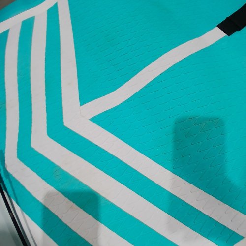 BODIOO INFLATABLE STAND UP PADDLE BOARDWIT HCARRYING BAF, FINS, LEASH & PADDLE - 10FT - BLUE / WHITE (MODEL: SUP-LJ305G) image 5