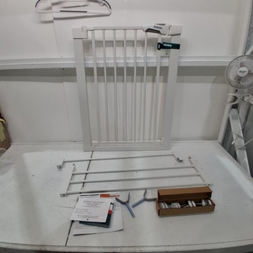 BABELIO ADJUSTABLE BABY GATE FOR DOORWAYS - 26"-40" X 30" - WHITE (MODEL: CB-M-101) image 2