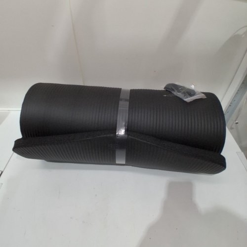 AMAZON BASICS YOGA/EXCERSISE MAT - 74'' X 24'' - BLACK image 2