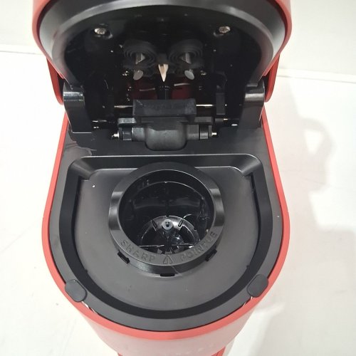 KEURIG K-SLIM SINGLE SERVE COFFEE MAKER - RED (MODEL: K900) image 5