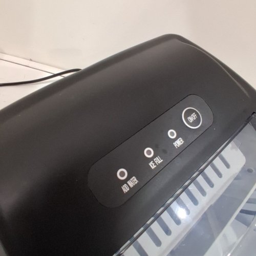 EUHOMY COUNTERTOP ICE MAKER - MAKES 26LBS/DAY - BLACK (MODEL: IM-06D) image 4