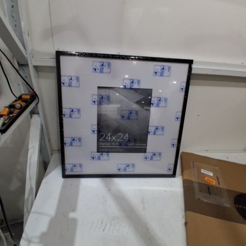 AMERICANFLAT PICTURE FRAME WITH POLISHED PLEXIGLASS - 24" X 24" - BLACK/WHITE image 2