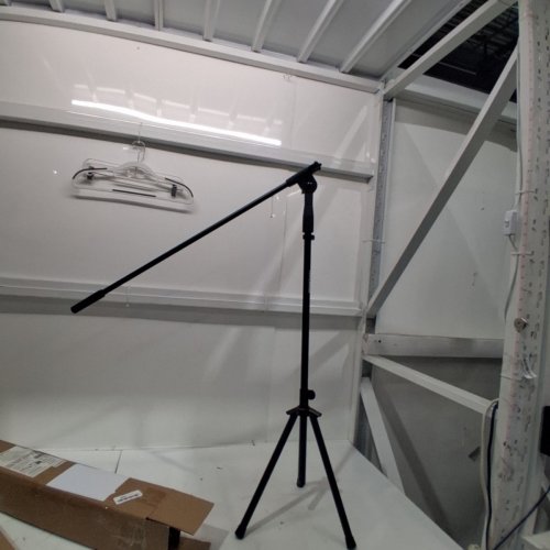 AMAZON BASICS HEIGHT-ADJUSTABLE TRIPOD BOOM MICROPHONE STAND - 3.3FT - 5.6FT WITH CLOTHESPIN MIC CLIP image 2