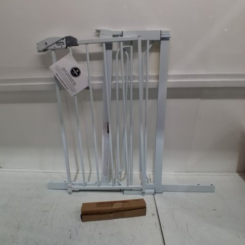 REGALO EASY STEP BABY GATE - 29" TO 38.5" - WHITE (MODEL 1160) image 2