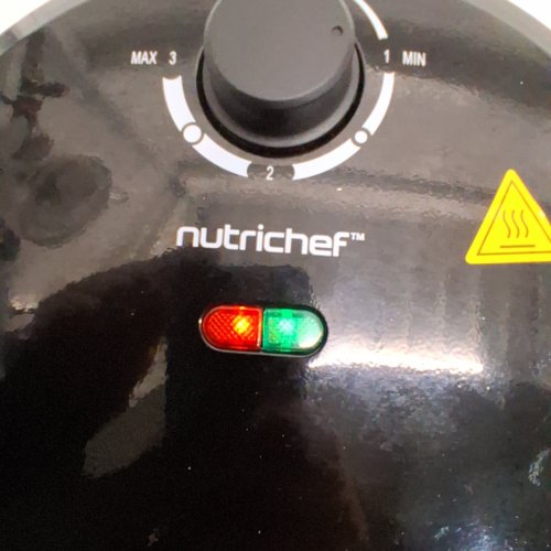 NUTRICHEF NON-STICK ELECTRIC MULTIPURPOSE PIZZA COOKER - 12" /1500W - BLACK (MODEL: ‎NCSW837BLACK) image 2