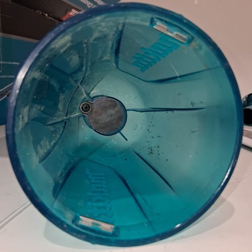MAKITA CORDLESS VACUUM CLEANER, TOOL ONLY image 3