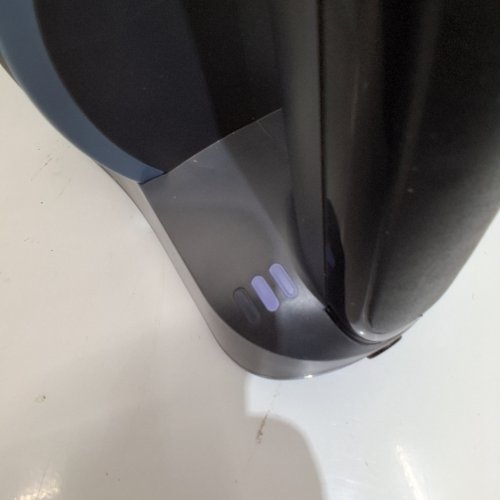 SHARK PET CORDLESS STICK VACUUM WITH LARGE DUST CUP, LED HEADLIGHTS AND REMOVABLE HANDHELD VAC - ICE BLUE (MODEL: IX141AMZ) image 2