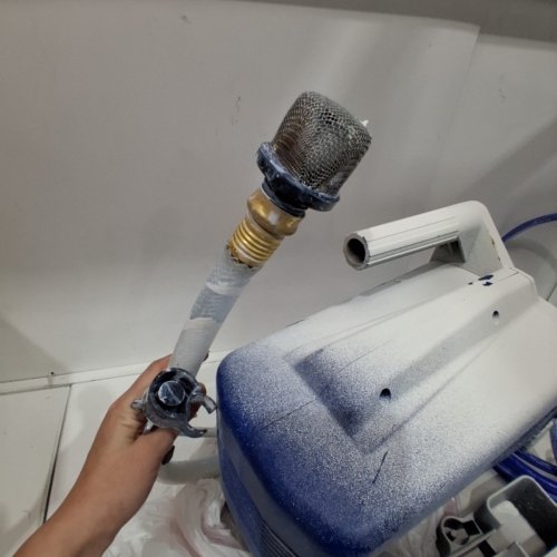 GRACO PROJECT PAINNTER PLUS TRUE AIRLESS PAINT SPRAYER - 3/8HP/.91LPM/50GAL. CAPACITY - BLUE (MODEL: 257025) image 5