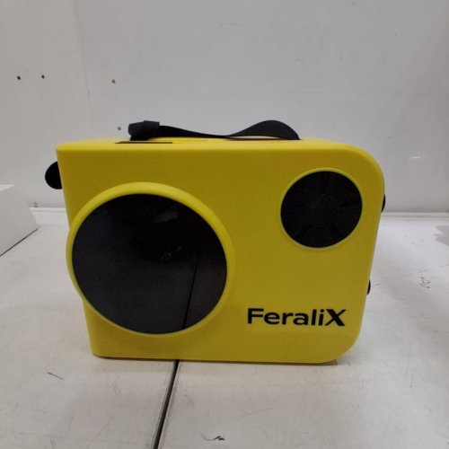 FERALIX ELECTRIC PADDLE BOARD PUMP WITH AUTO SHUT-OFF, DUAL STAGE INFLATION & DEFLATION - 12 V, UP TO 20 PSI - YELLOW (MODEL: M01PRO) image 2