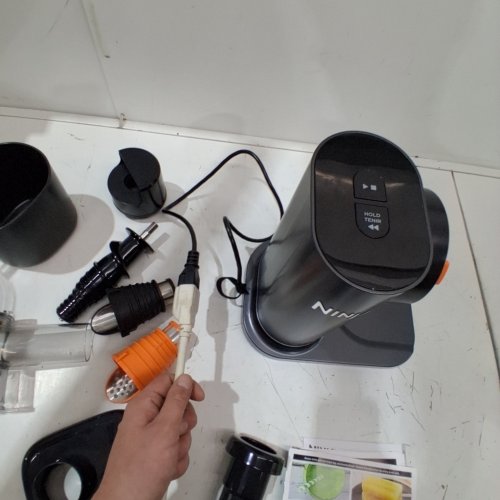 NINJA NEVER CLOG COLD PRESS JUICER - 150W - BLACK (MODEL: 2555552/JC155CCO) image 2