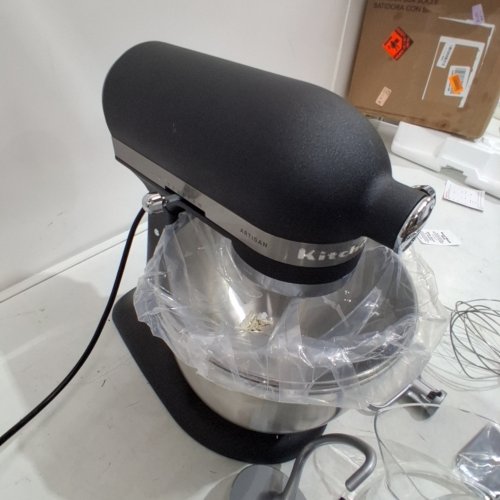 KITCHENAID ARTISAN SERIES TILT-HEAD STAND MIXER & ACCESSORIES - 5QT - IMPERIAL BLACK (MODEL: KSM195PSBK) image 4