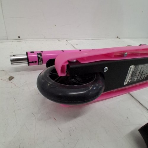 KID'S JETSON JUPITER EASY-FOLDING MECHANISM 2-WHEEL LIGHT-UP KICK SCOOTER WITH LED LIGHTS - AGES 5+ - PINK (MODEL: JJUP-PNK) image 4