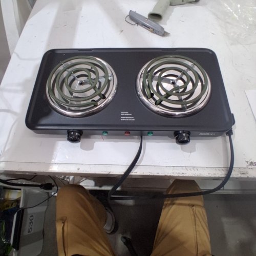 SALTON PORTABLE ELECTRIC HOT PLATE DOUBLE BURNER COOKTOP - 1800W - BLACK (MODEL: HP1941) image 3