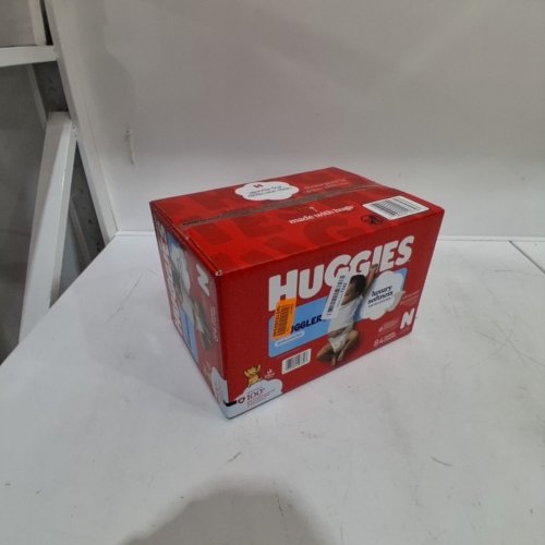84PK HUGGIES LITTLE SNUGGLERS DISPOSABLE BABY DIAPERS - NEWBORN - DISNEY WINNIE THE POOH image 2