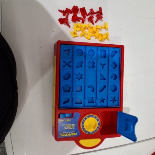 PERFECTION BOARD GAME - ASSORTED COLORS image 2