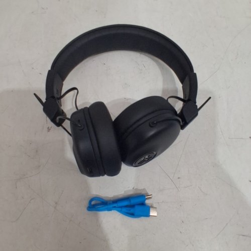 JLAB AUDIO STUDIO WIRELESS BLUETOOTH ON-EAR HEADPHONES - BLACK (MODEL: AFCHBASTUDIORBLK4) image 3