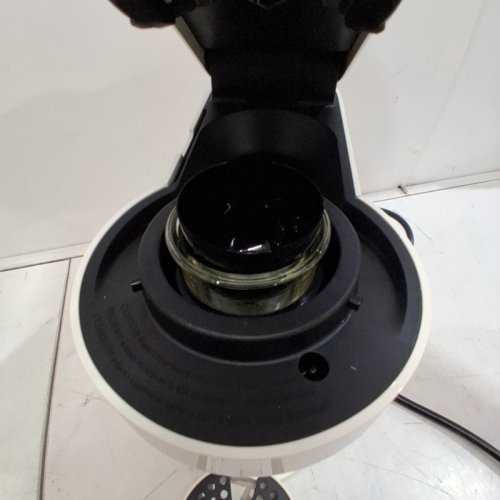 NESPRESSO BY DELONGHI VERTUO SINGLE SERVE COFFEE & ESPRESSO MACHINE - WHITE -(MODEL: BNV540CRM) image 5
