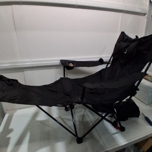 ARURU OUTDOOR 2-IN-1 RECLINING CAMPING CHAIR image 2