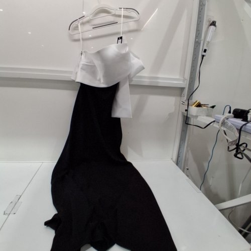 WOMEN'S BETSY & ADAM SATIN BOW ONE SHOULDER SCUBA GOWN - 14 - BLACK AND WHITE (STYLE: A26216) image 3