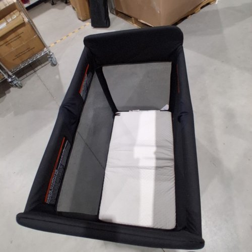 BUGABOO STARDUST PORTABLE INDOOR AND OUTDOOR PLAY YARD - MIDNIGHT BLACK - (MODEL: ‎900005008) image 3