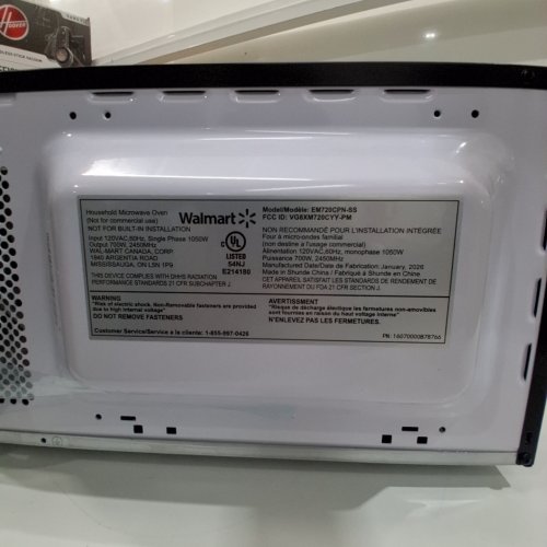 HAMILTON BEACH STAINLESS STEEL MICROWAVE - 0.7 CU FT - 700 WATTS WITH 10 POWER LEVELS (MODEL: EM720CPN-SS) image 3